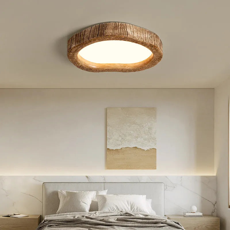 Round wood grain finish ceiling light in New Chinese style for bedroom.