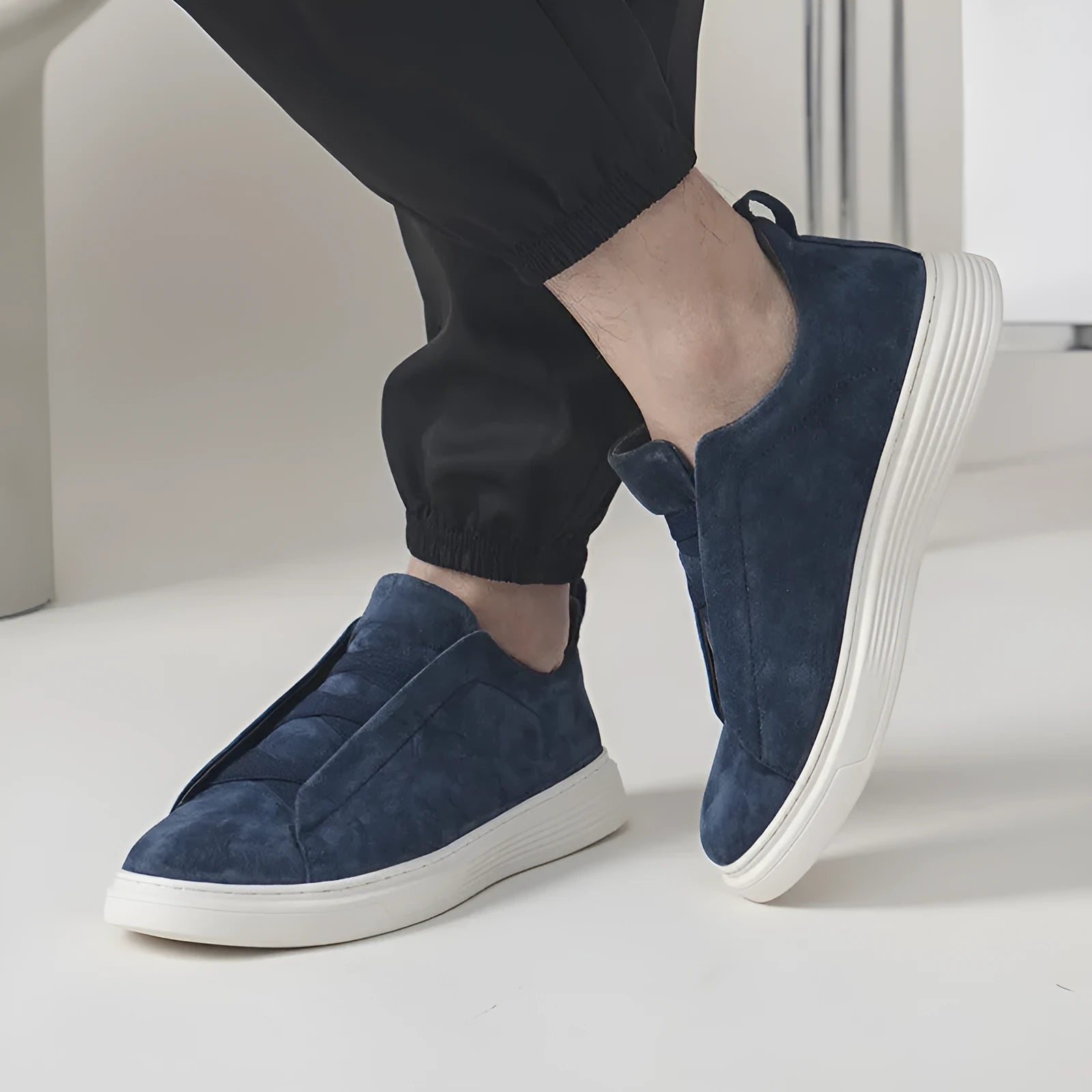 Men's elastic no-tie casual sneakers top pigskin leather upper rubber sole low top round toe solid colour flat heel shallow mouth size 37-46