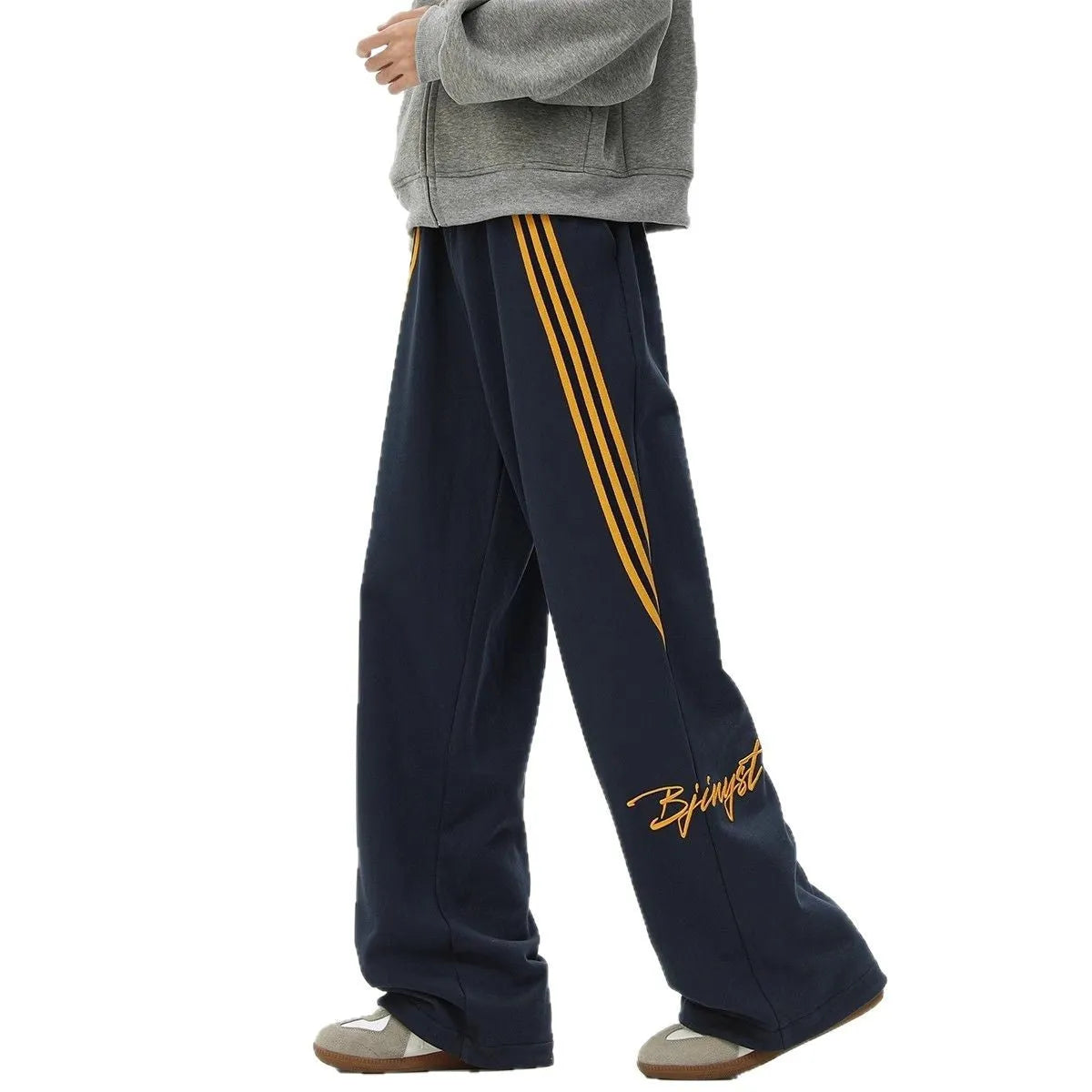 Men's striped loose straight-leg casual pants in polyester stretch fabric with wrinkle-free finish, Black colour