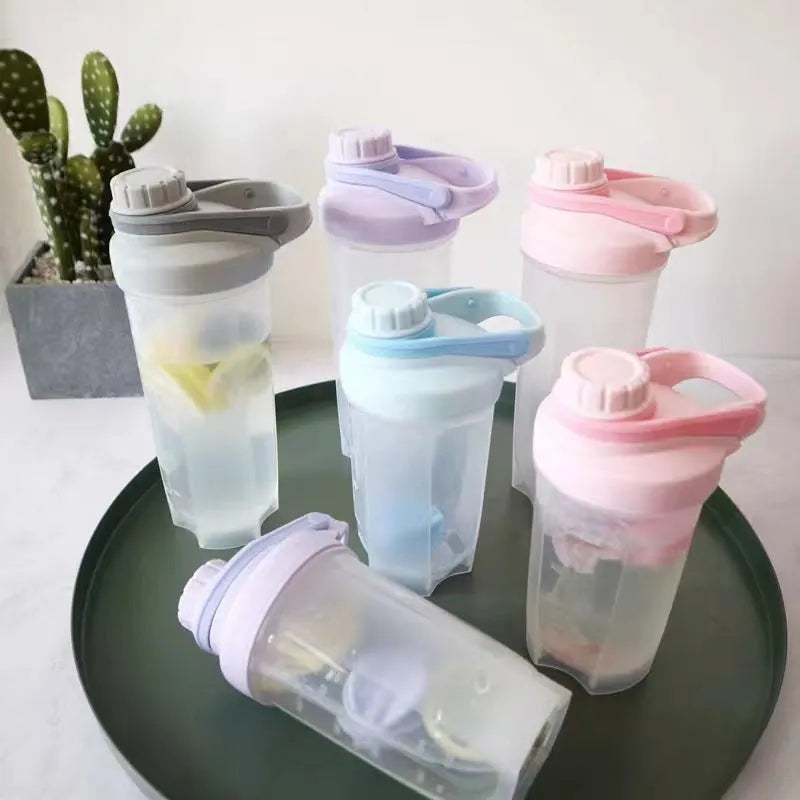 Blender shaker bottle with stirring ball, leakproof knob lid, 500ml or 700ml, solid colours purple blue pink yellow grey
