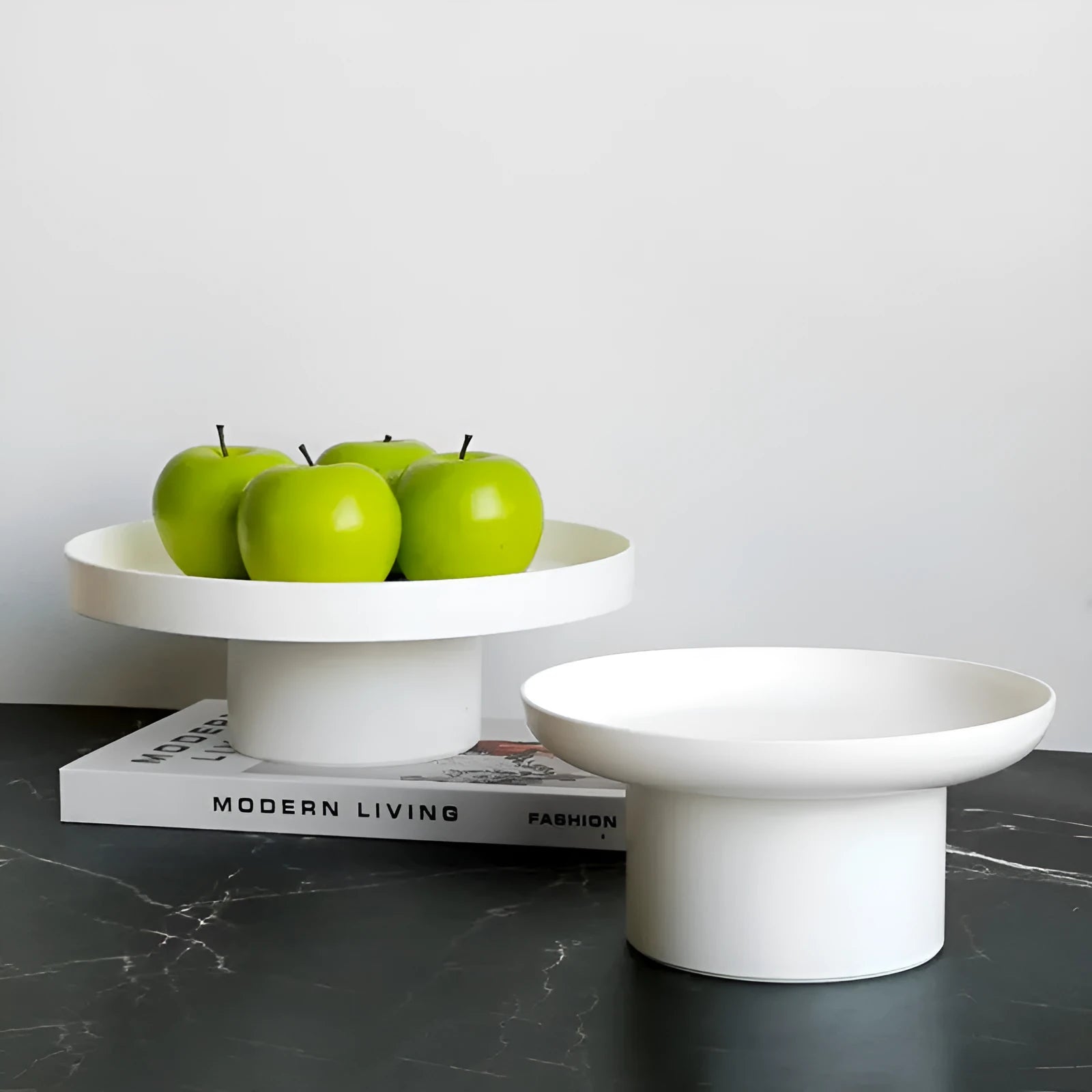 Household minimalist modern desktop storage tray in white solid colour ABS plastic for desk organisation