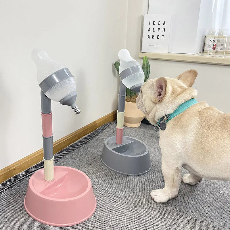 Adjustable automatic pet water dispenser in food-grade ABS resin with translucent bucket, 603g, for cats and dogs.