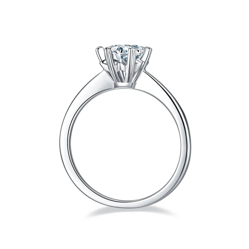 1 carat moissanite wedding ring set in S925 silver with platinum plating, sizes 5 to 9, with gift box