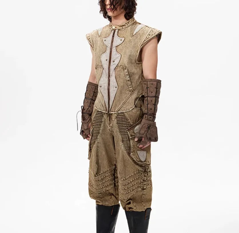 Pleated denim vest in refined Korean style with water washing finish