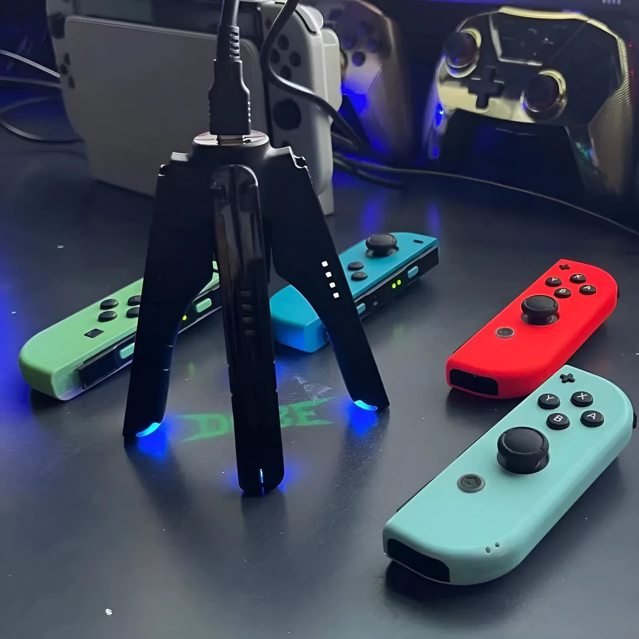 Black four-in-one fixed charger holder for Switch OLED and Switch rod end with Type-C interface