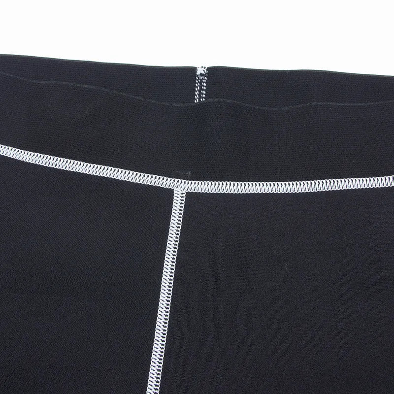 Black shaping fitness pants with compression nylon and neoprene fabric for running and gym workouts