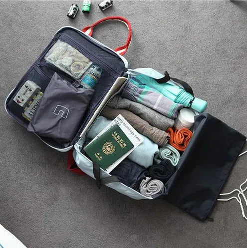 Large capacity nylon waterproof boarding bag in army green cube style for travel and home storage