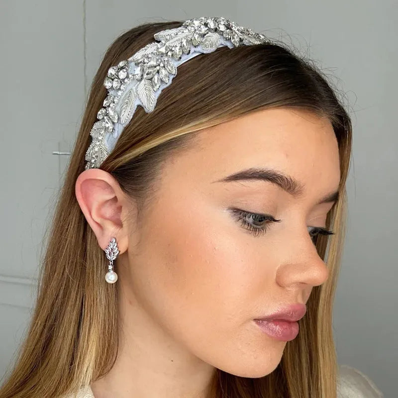 Geometric flower earrings with micro inlaid zircon and pearl accents in gold, white gold, and rose gold plating options