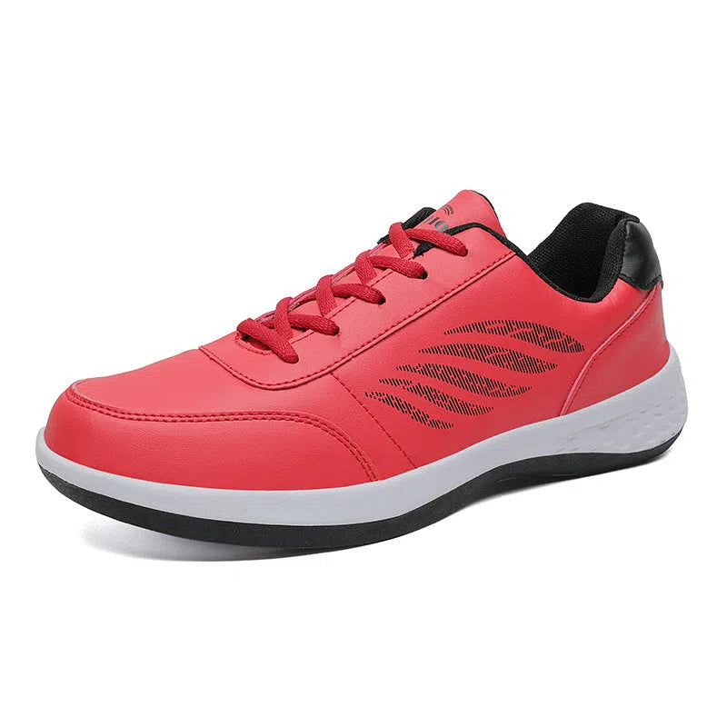 Men's black low-top sneakers with breathable mesh inner, synthetic PU upper, rubber sole, front lacing, sizes 38-48