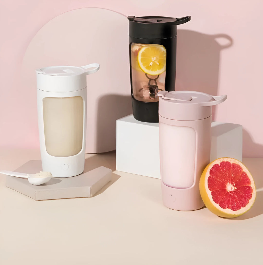 Portable automatic blender cup in black, blue, pink or white, showing 650ml capacity and compact size