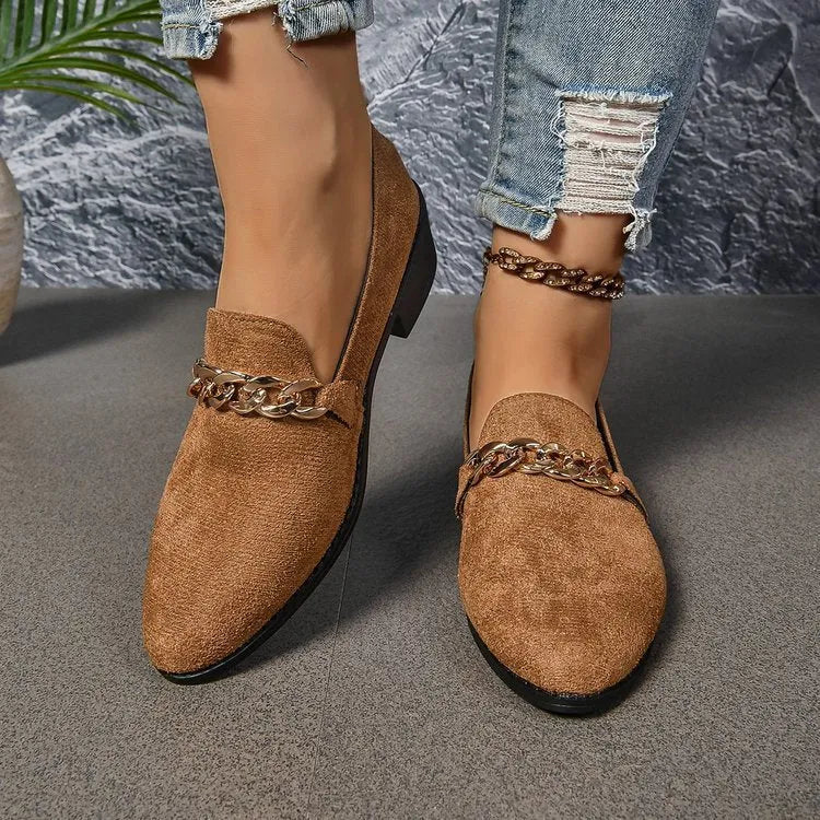 Women's pointed toe chunky heel casual shoes in suede, black colour, mid heel 3-5cm