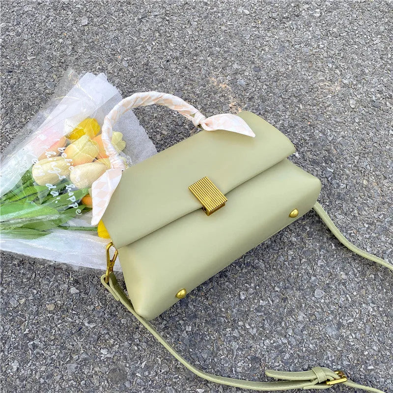 Horizontal square PU shoulder handbag for business commute with internal organisation pockets