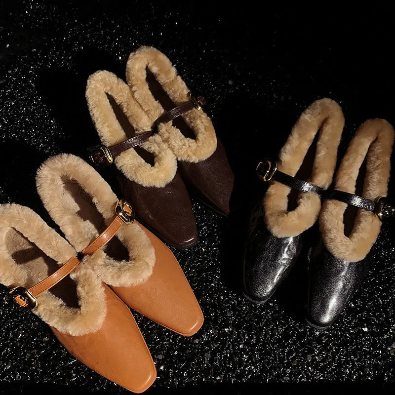 Women's sheepskin ankle-strap shoes with full-grain sheepskin upper, pointed toe and viscose sole in dark brown