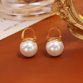 Pearl earrings for women with round geometric shape, environmentally friendly copper and real gold plating, one pair