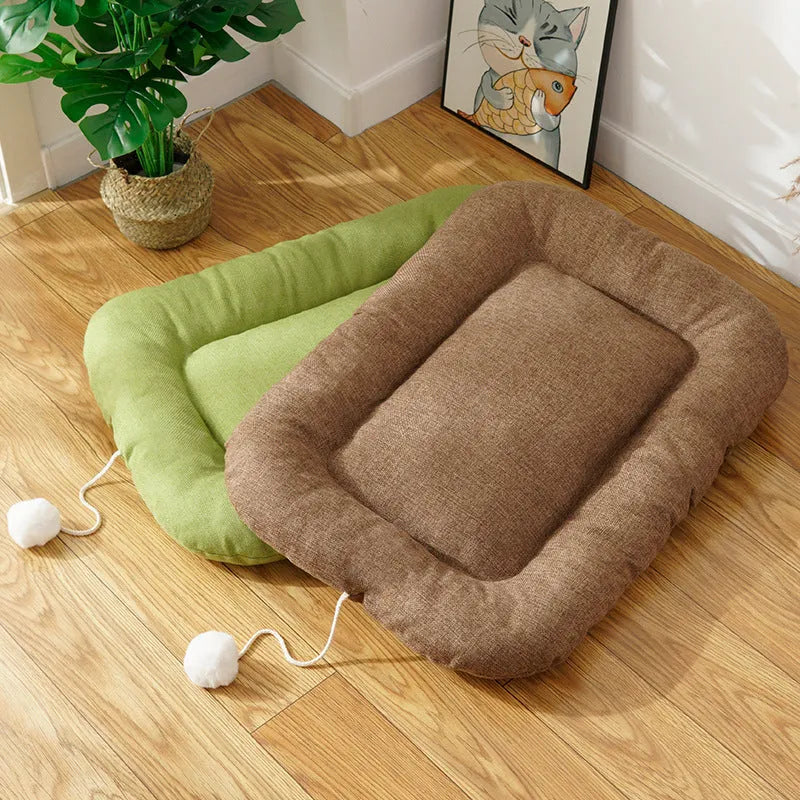 Kennel cooling cushion with removable cover in brown, shown next to S, M, L, XL size indicators