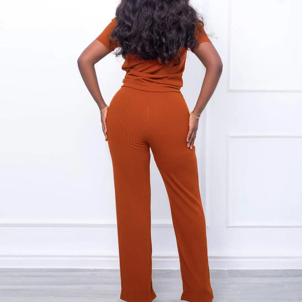 Women's solid colour polyester casual suit with three-quarter sleeve top and trousers, black colour option