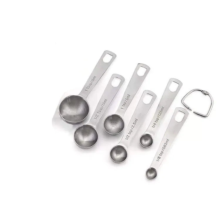 Set of 6 18/8 stainless steel measuring spoons with engraved US metric markings and D-shaped ring