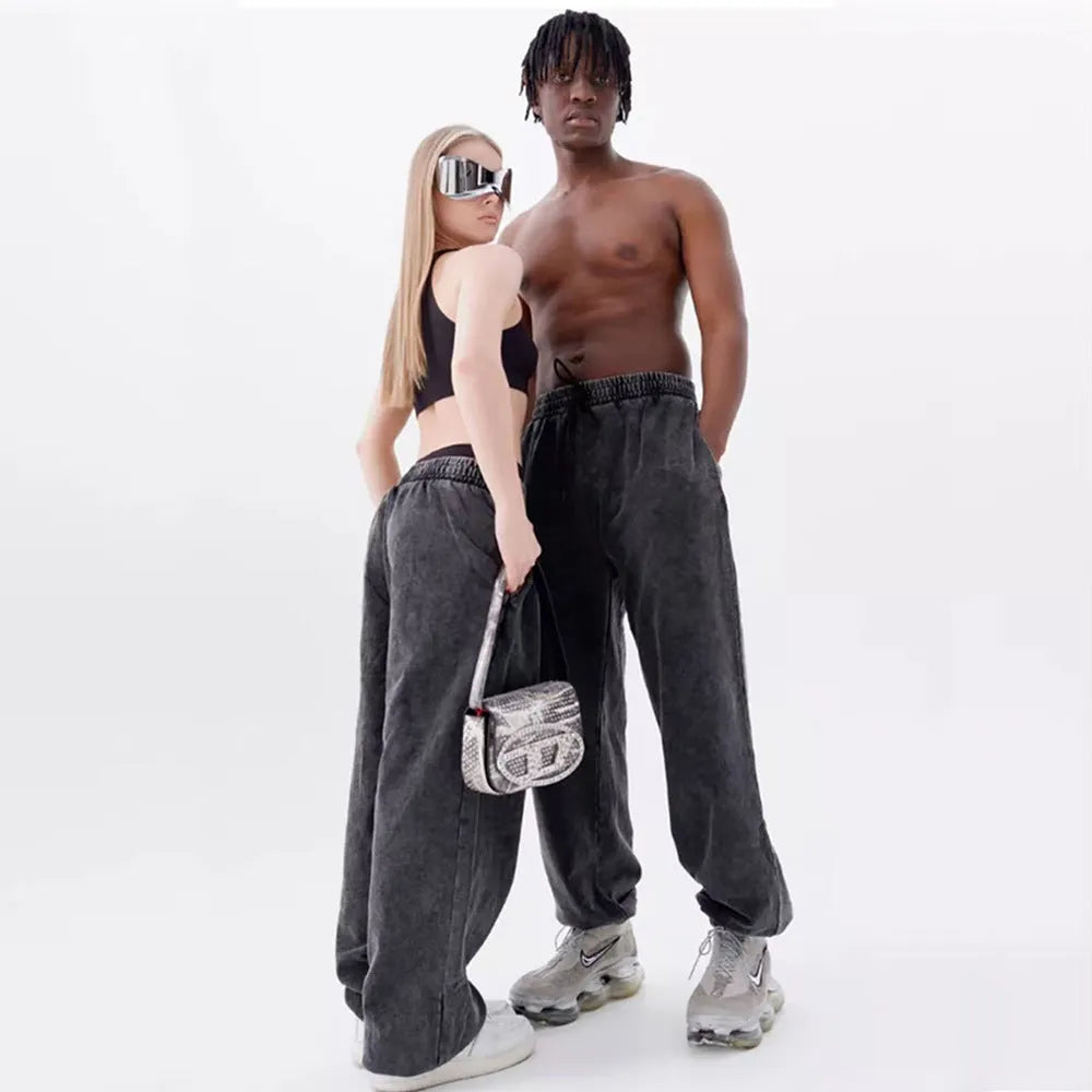 Men's loose fit hoodie and pants set in cotton with wool lining, available in S to XXL sizes