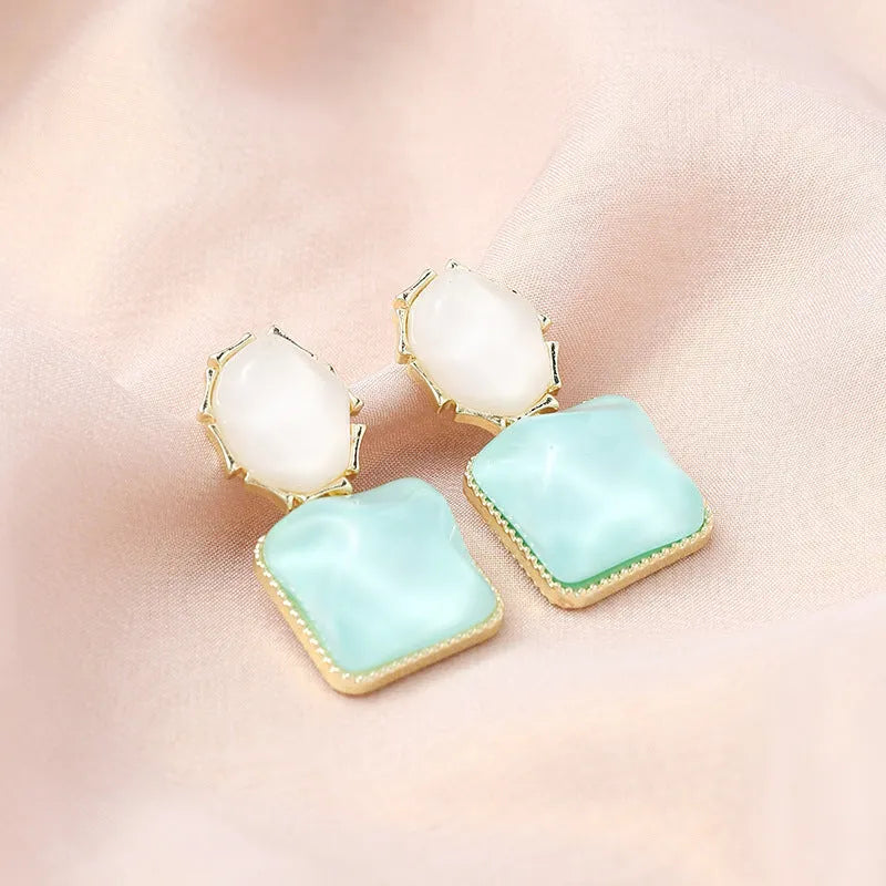 Alloy geometric square earrings with water ripple contrast finish in sapphire blue