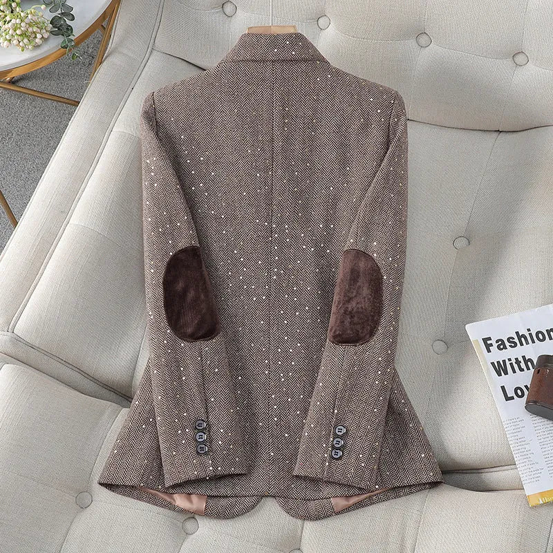 Women's Korean-style houndstooth blazer in coffee colour, long sleeve, polyester fabric, front view