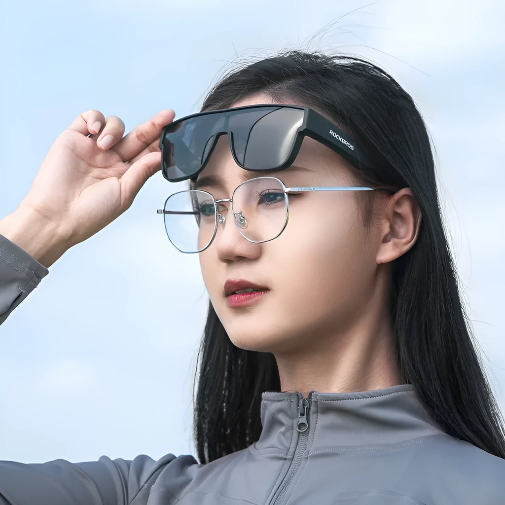 Cycling goggles with TAC lens and TR frame in full rim style for outdoor use