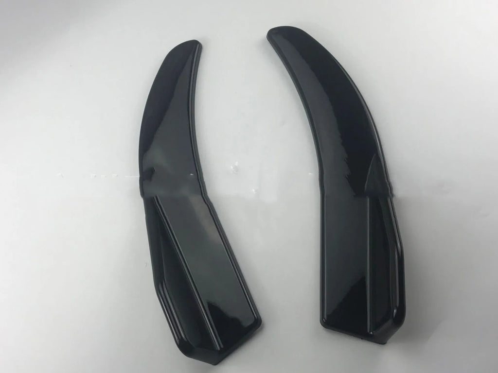 Pair of black ABS plastic car bumper deflector shovels with screw holes, 440mm wide.