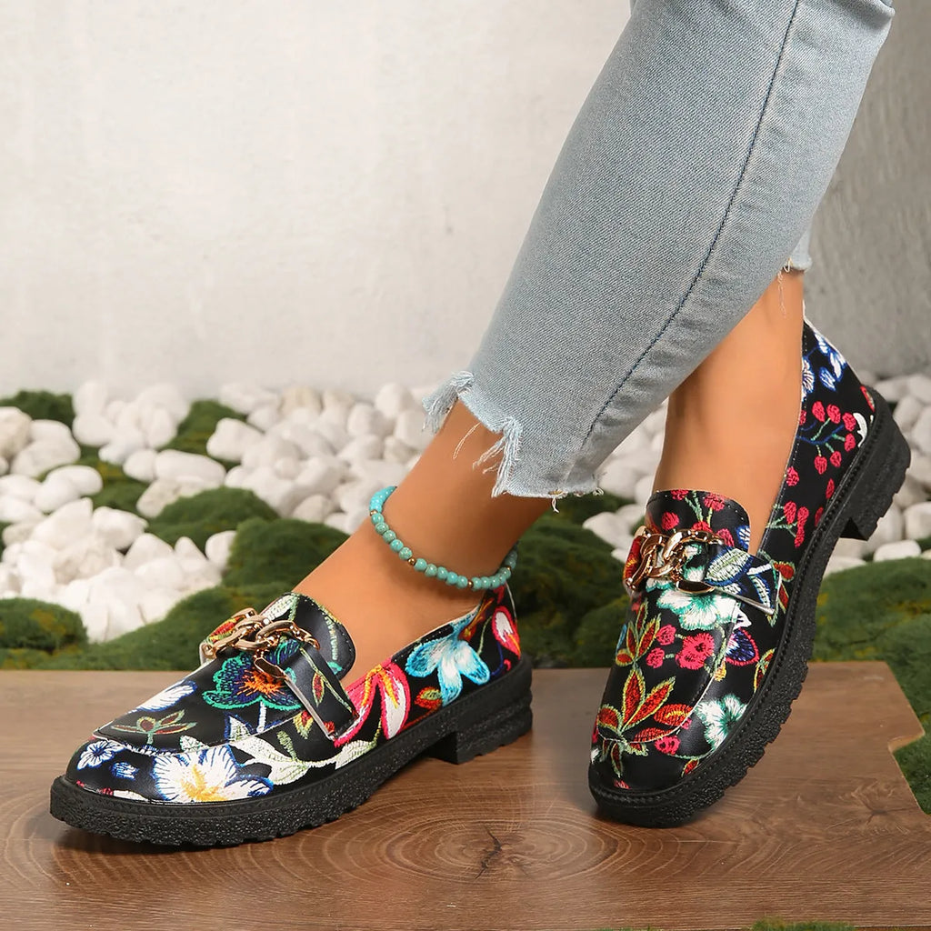 Plus size British style loafers with chunky heel, flower chain, and round toe in colour 01-3