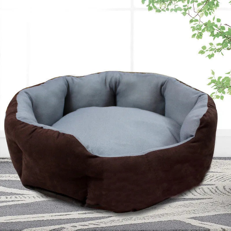 Round cloth pet nest in grey with a removable cover, suitable for dogs and cats size M to XXL