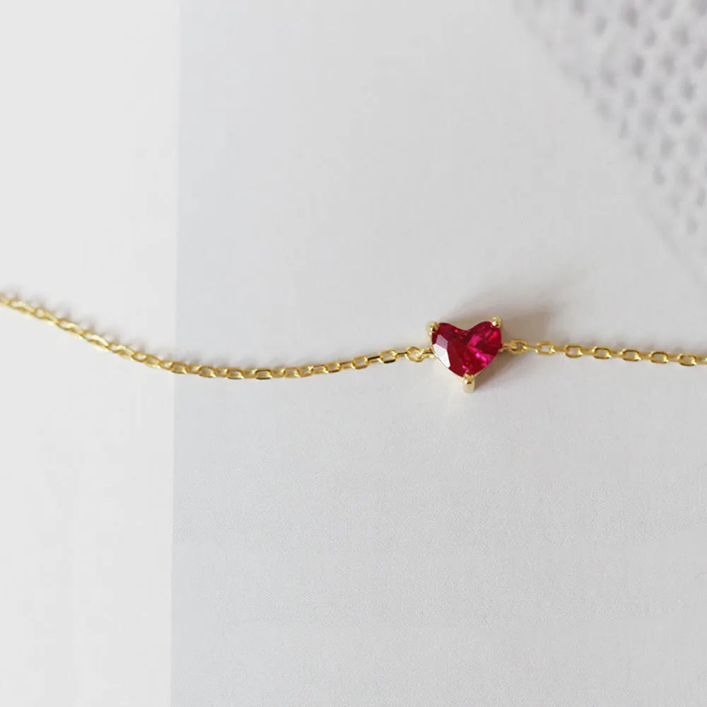 S925 sterling silver gold-plated little red heart bracelet for women with geometric love shape and electroplated finish