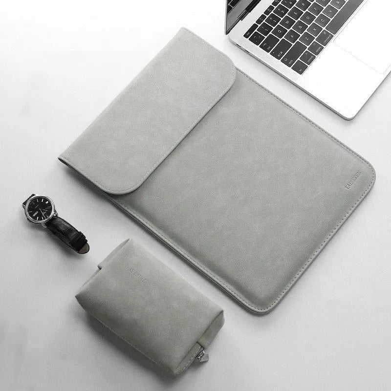 Black fleece flanged laptop liner pack suitable for 14 inch laptop dimensions 375x268mm