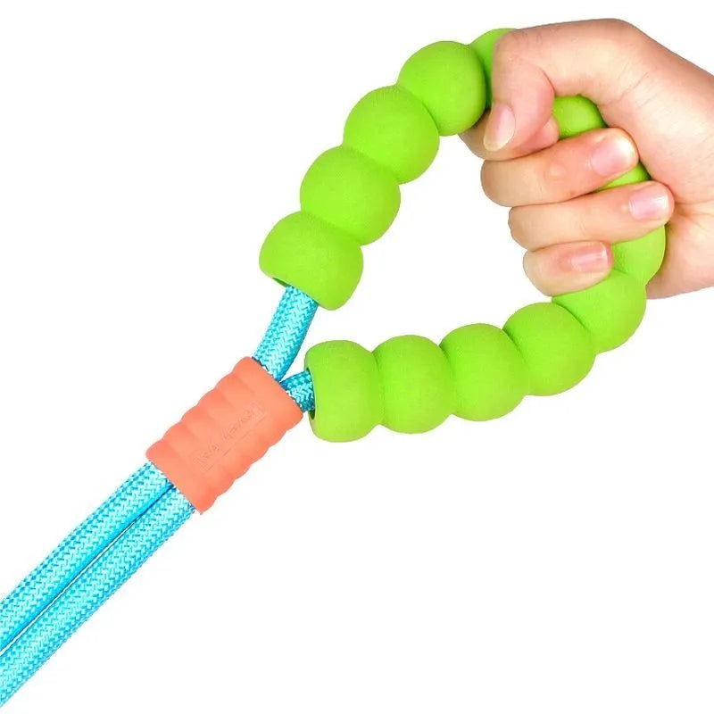 Nylon dog traction leash with foam handle showing colour options