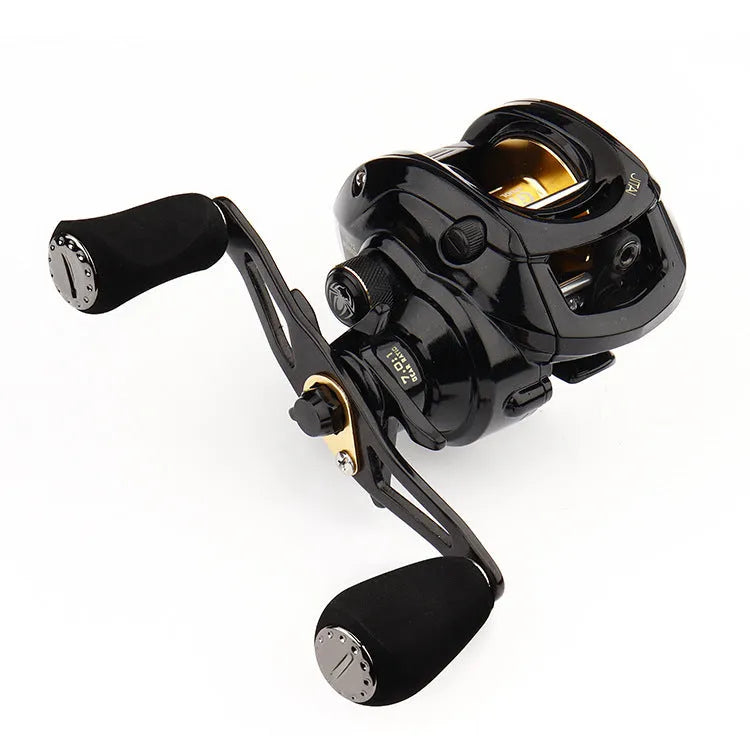 Carbon fibre baitcasting reel with magnetic centrifugal drop wheel, 7.0:1 gear ratio, 12kg braking force, left hand crank