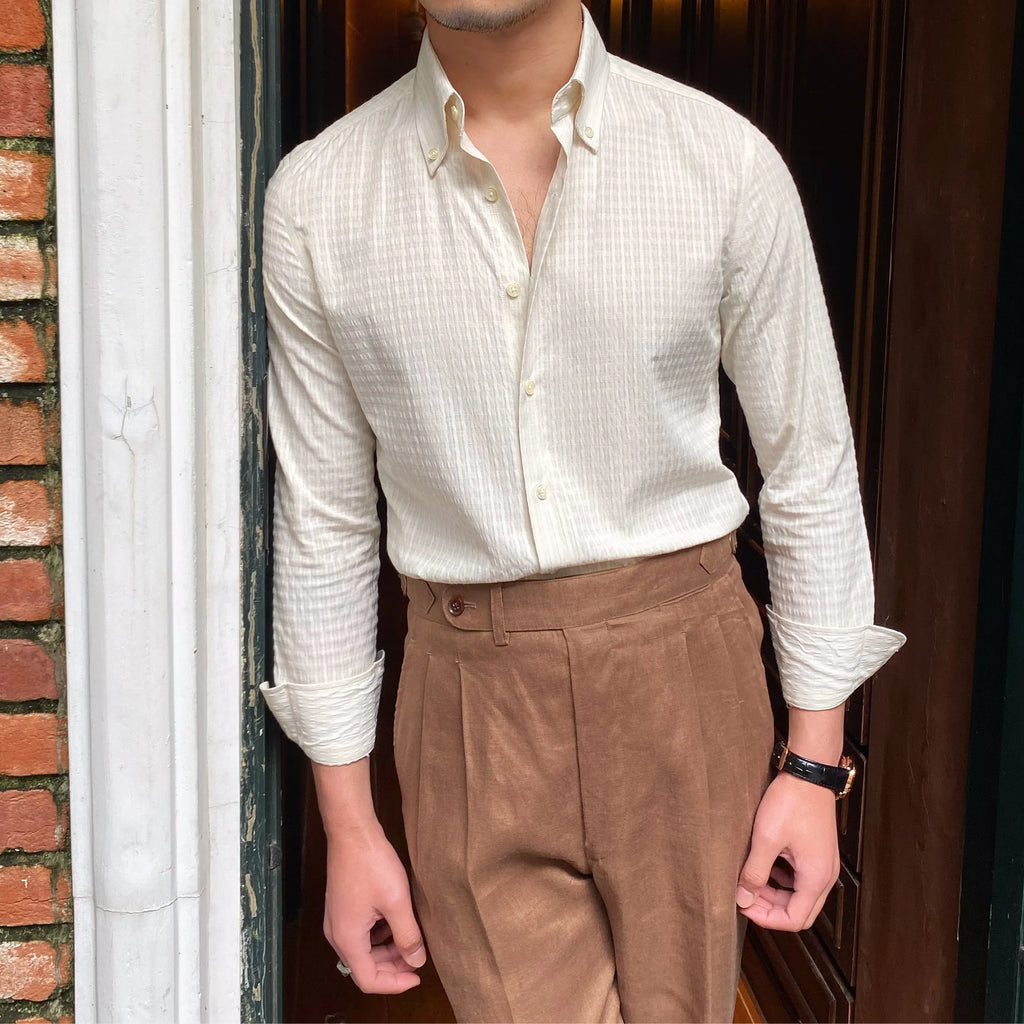 Retro breathable wrinkle resistant cotton blend shirt with button collar in beige, front view