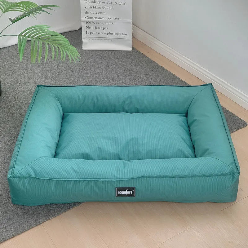 Removable wooden waterproof dog mat for kennel use in blue colour