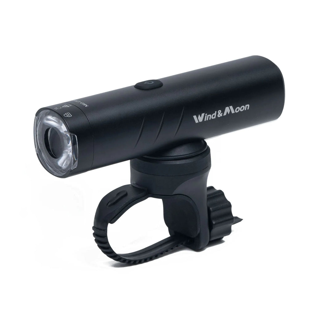 Rechargeable bicycle headlight for road and mountain bikes with 1200 or 1500 lumens output for night cycling