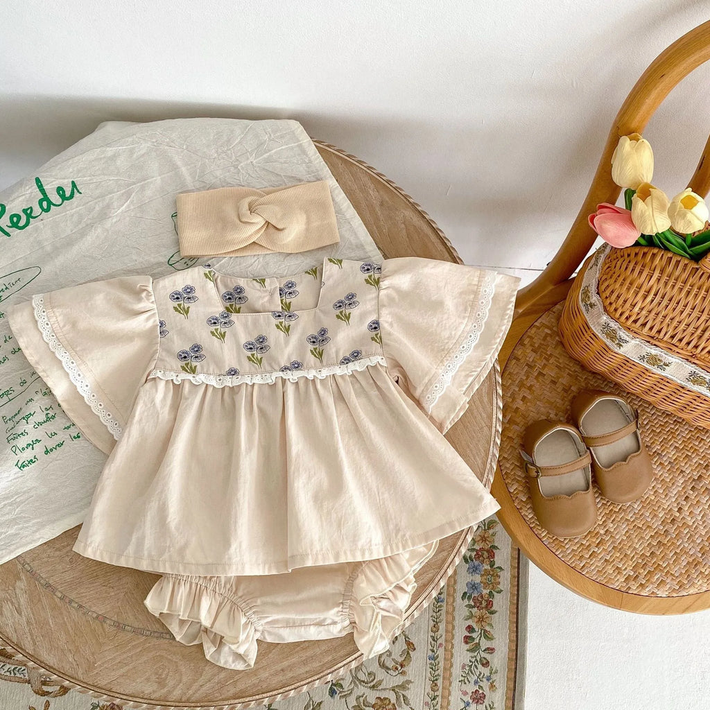 Apricot floral cotton two-piece suit for baby girls with horn puff short sleeves and square collar