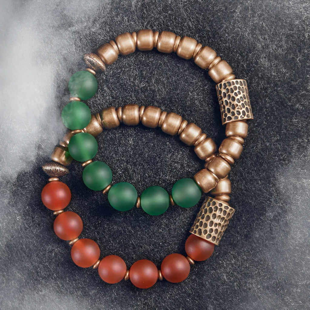 Retro ethnic style couples bracelet made of natural green and red agate beads on a string.