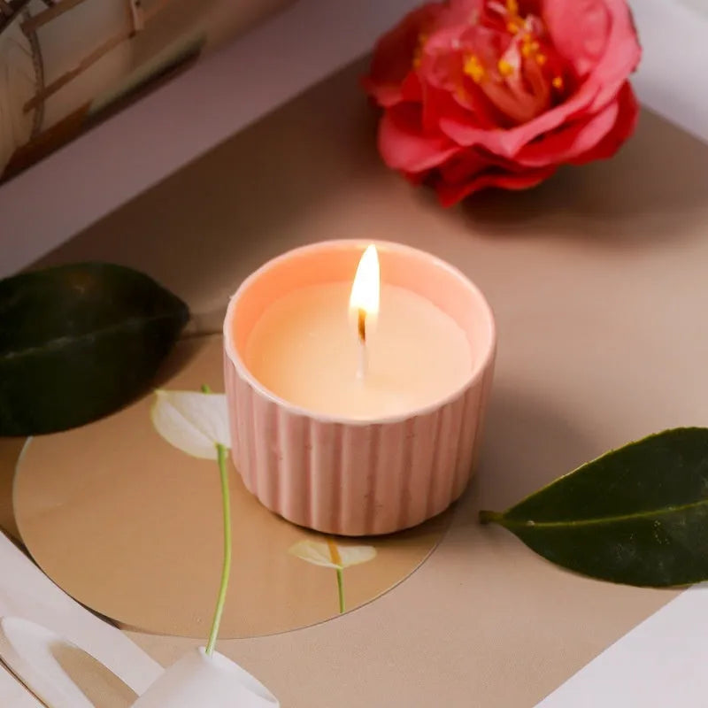 Indoor soy aromatherapy candle in ceramic cup, available in twelve scents and six colours