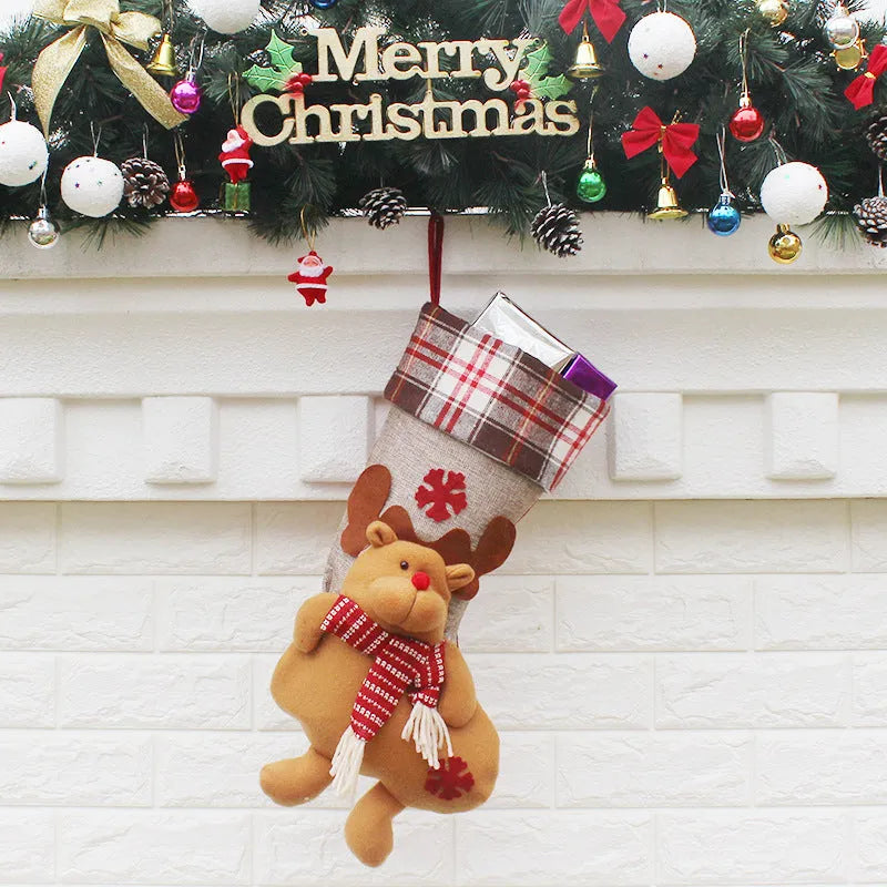 Christmas sock gift bag in non-woven fabric, 21.5 x 50.5 x 24 cm, with old man, snowman and elk designs.