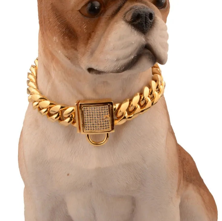 Gold stainless steel titanium steel encryption chain necklace 30mm wide on display