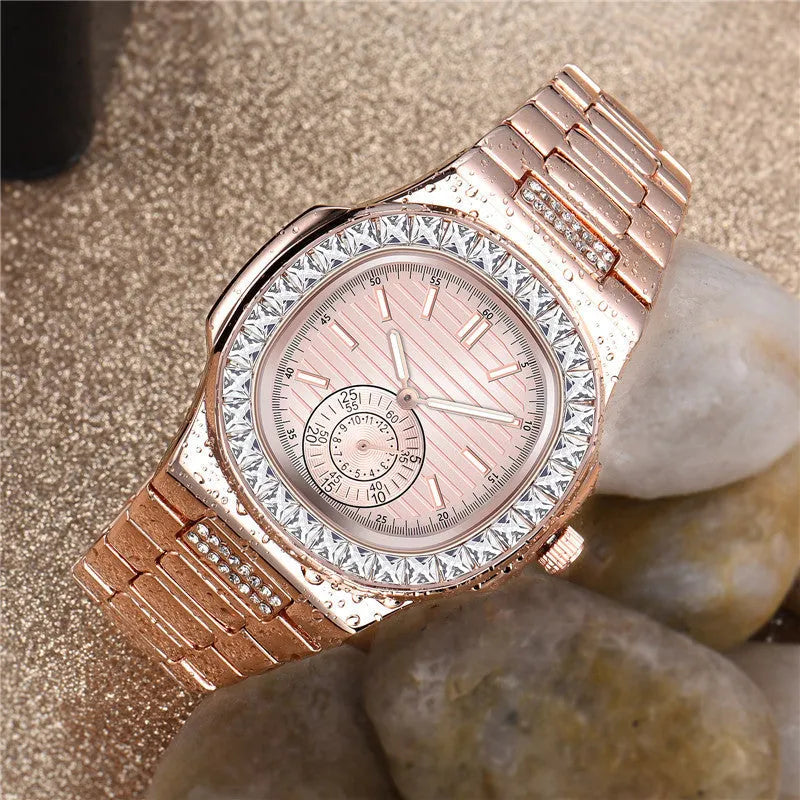 Men's alloy diamond watch with 4.5cm case and 23cm strap, available in black