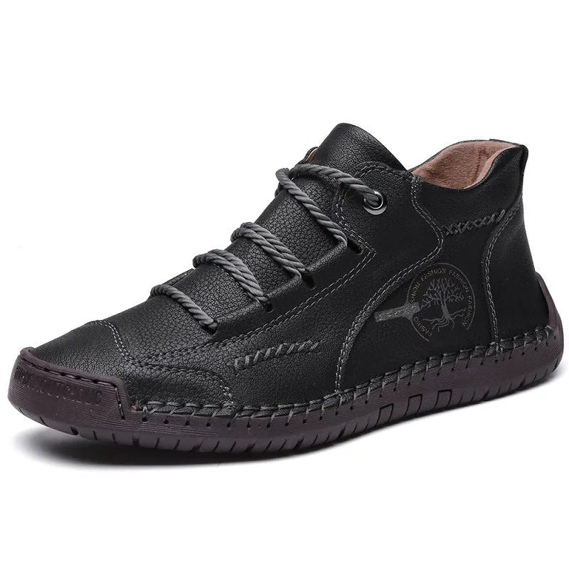Men's leather high-top boots in army green colour with round toe and front lace-up design