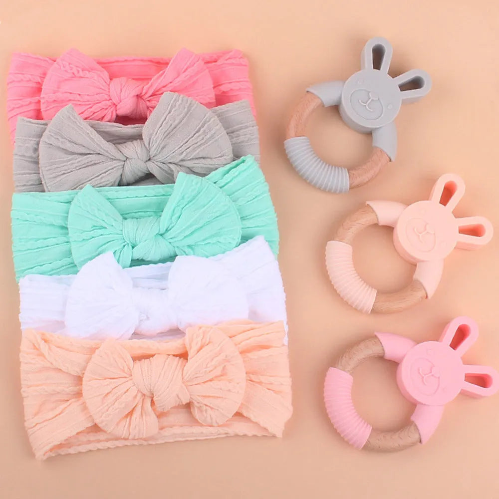 Baby silicone beech wood cotton pacifier clip five-piece set in purple, gray, cyan, peach, and pink