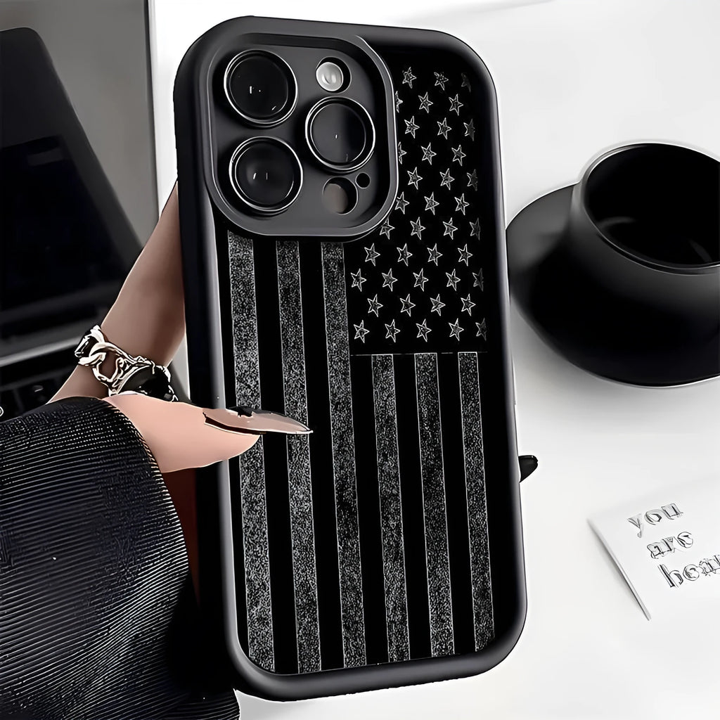 Drop-resistant all-inclusive TPU phone case for iPhone in antique white, cold brown, mustard green, wine red.