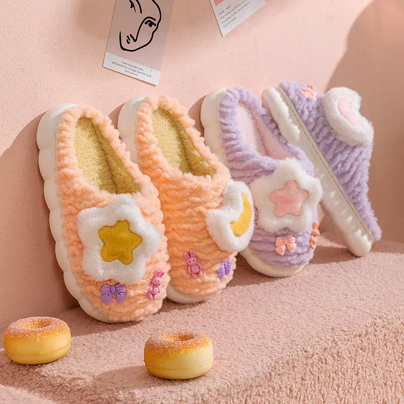 Women's light blue fleece-lined cotton slippers with cartoon animal pattern and toe holder design