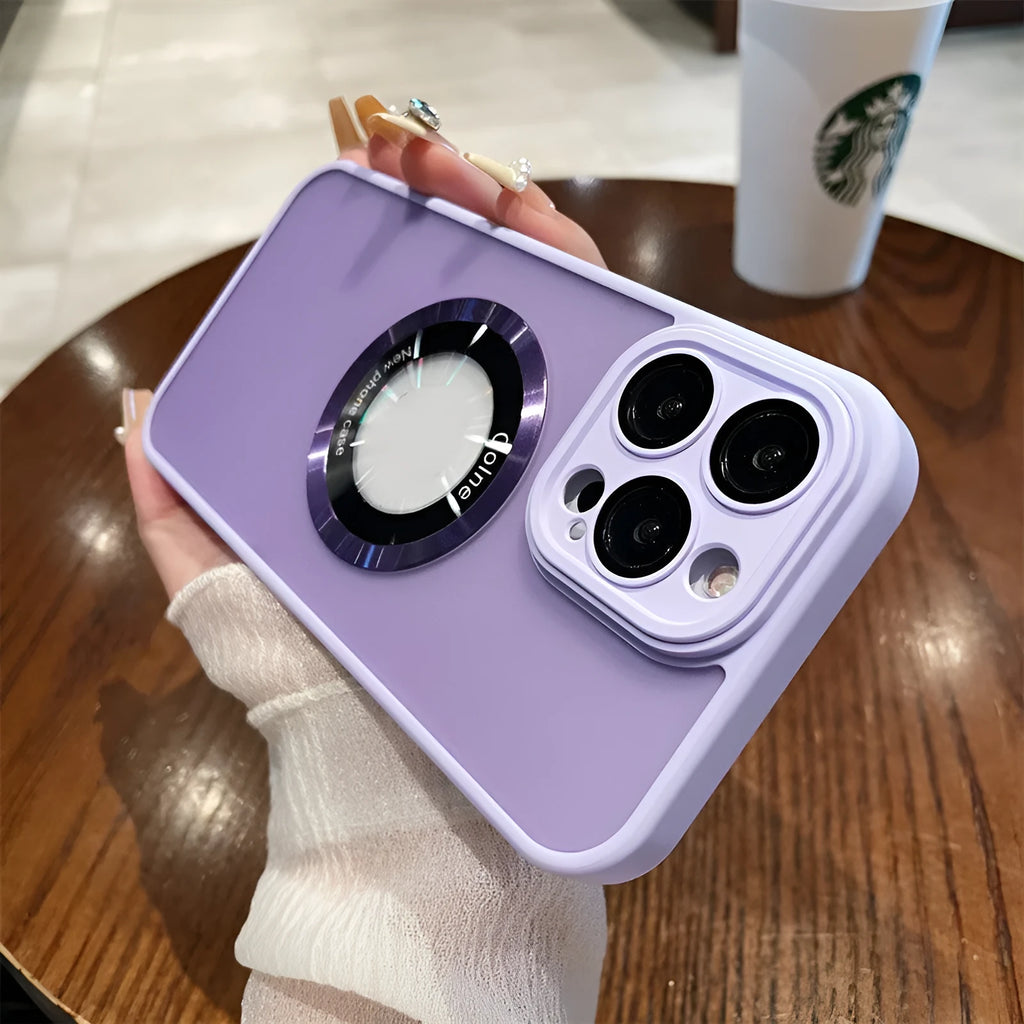 Transparent iPhone 15 phone case with magnetic skin feature and anti-fingerprint finish