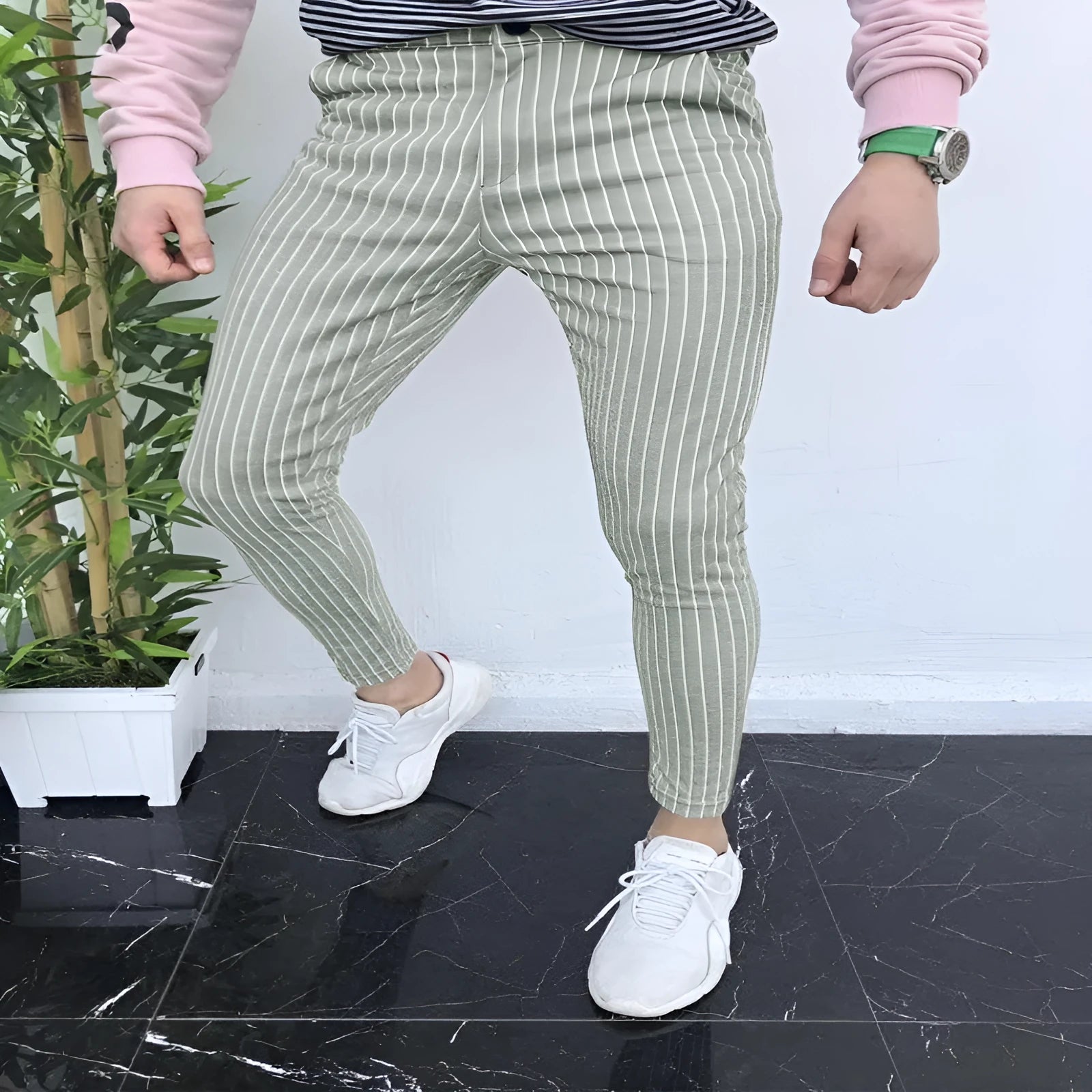 Men's slim-fit plaid casual trousers with 3D printed pattern and straight leg design