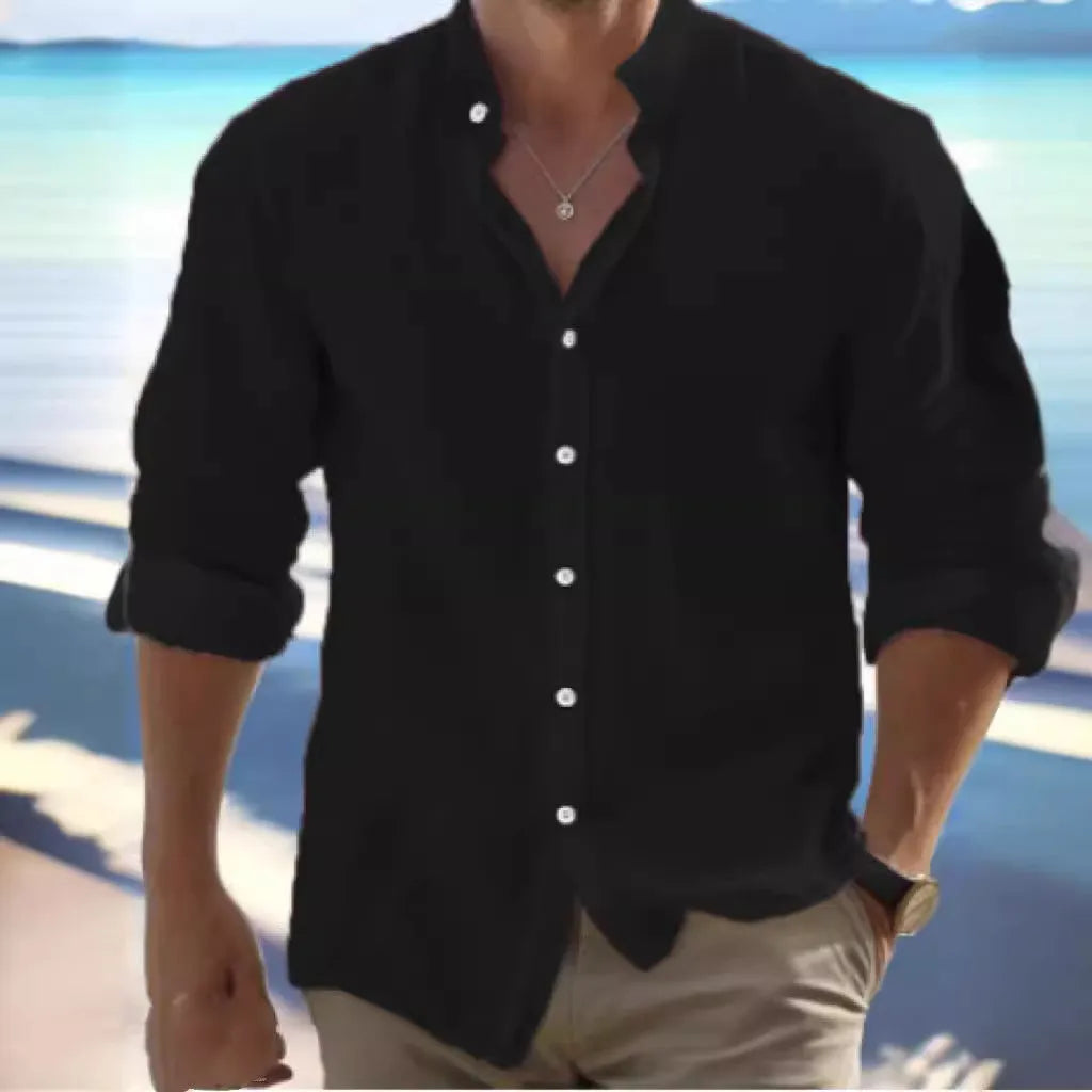 Man wearing a light grey long-staple cotton casual button-up summer shirt.