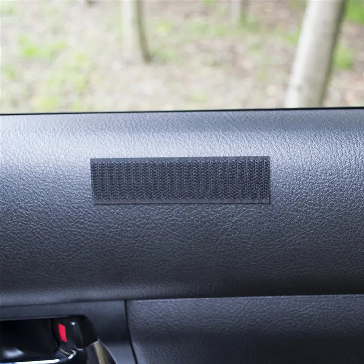 Suede car window cushion protective cover 71x56cm in black on rear seat door for pet protection