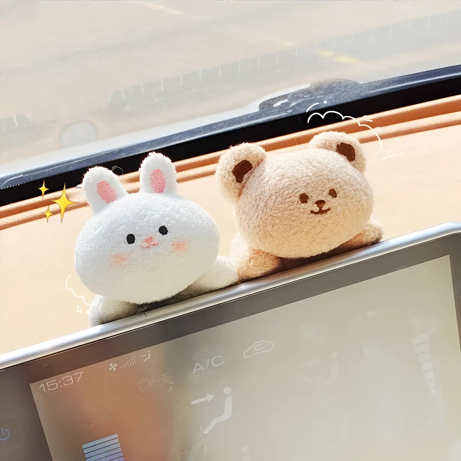 Cartoon-style fabric plush doll for car centre console decoration in bear or rabbit designs